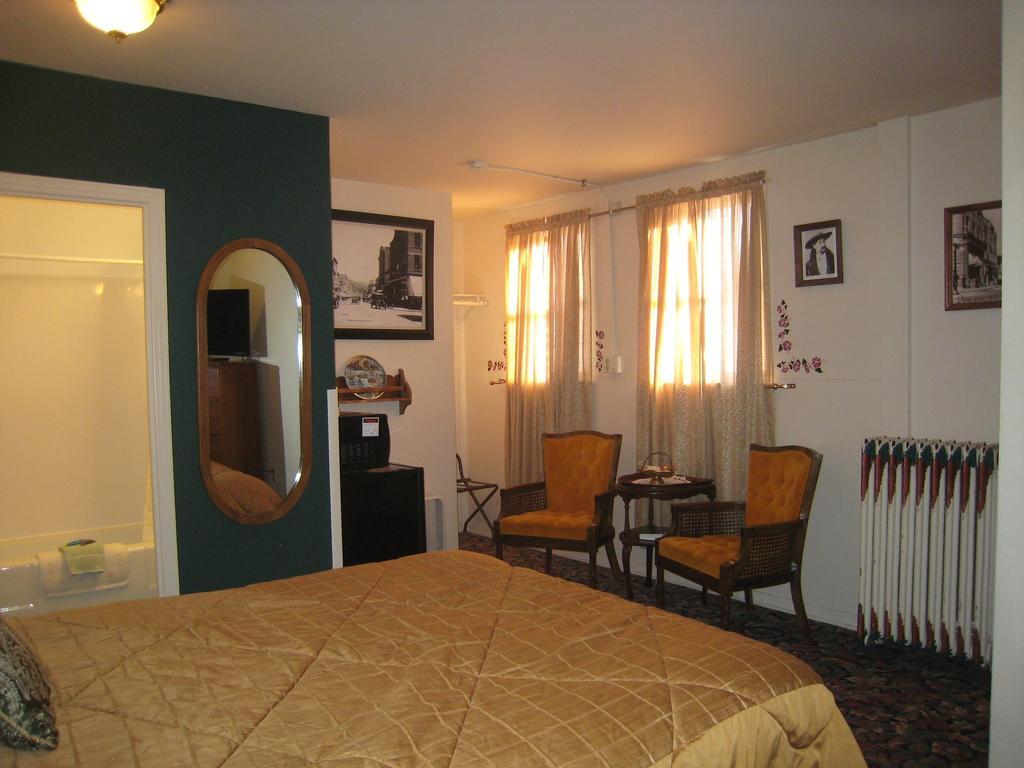 Deadwood Dick'S Hotel Rom bilde